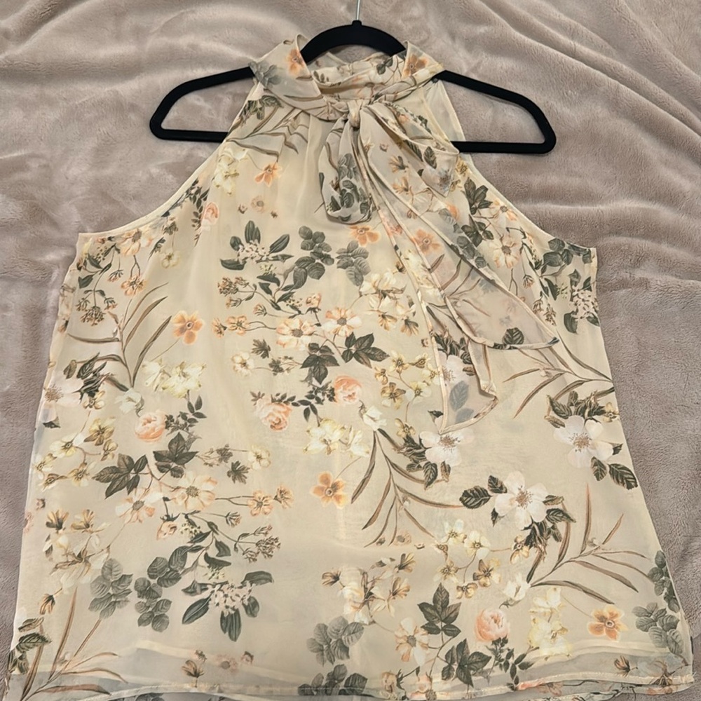 Calvin Klein semi sheet floral blouse